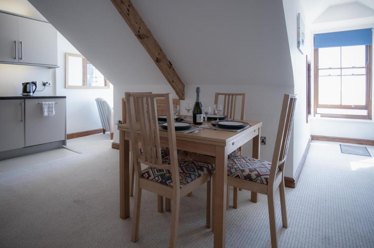 The Nest - 1 Bedroom Apartment - Тенби Екстериор снимка